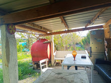 Charger l'image dans la galerie, Sigean, Beau terrain cloturé de 2070m²avec puits et grande serre