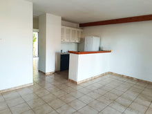 Charger l'image dans la galerie, Sigean, pavillon plain-pied T3 avec jardin