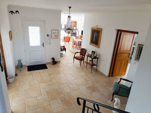 Charger l'image dans la galerie, Fontjoncouse, Élégante villa d'architecte avec piscine chauffée et vue panoramique