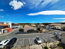 Charger l'image dans la galerie, Sigean, Bel appartement T3 avec terrasse avec vue dégagée