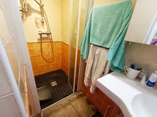 Charger l'image dans la galerie, Sigean, Belle villa T4 sur 419m² de terrain arboré