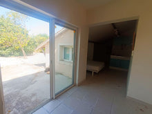 Charger l'image dans la galerie, Sigean, Spacieuse maison de campagne T6 avec dépendances sur 1103m² de terrain