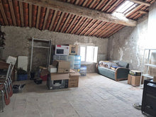 Charger l'image dans la galerie, Sigean, Jolie maison de village traversante