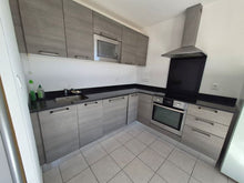 Charger l'image dans la galerie, Sigean, Magnifique appartement T3 avec terrasse