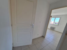 Charger l'image dans la galerie, Sigean, Magnifique appartement T3 avec terrasse