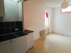 Sigean, Immeuble composé de deux appartements T3 avec terrasse