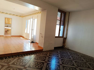 Sigean, Belle maison de village avec grand patio intérieur et garage