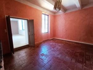 Sigean, Belle maison de village avec grand patio intérieur et garage