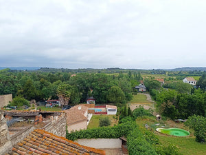 Sigean,Grande maison T9 avec garage, cour et cave en sous-sol