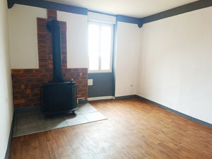 Sigean,Grande maison T9 avec garage, cour et cave en sous-sol