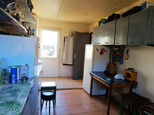 Charger l&#39;image dans la galerie, Port La Nouvelle, jolie villa T4 plain-pied libre sur 3 faces avec garage et jardin
