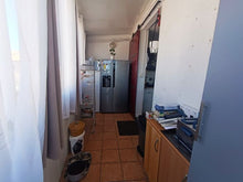 Charger l&#39;image dans la galerie, Port La Nouvelle, grand appartement T4 avec terrasse
