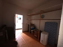 Charger l'image dans la galerie, Sigean, jolie maison de village T4 avec garage
