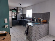 Charger l'image dans la galerie, Sigean, Belle villa T5 avec piscine et jacuzzi
