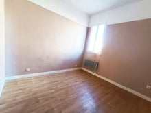 Charger l'image dans la galerie, Sigean, Joli appartement T2
