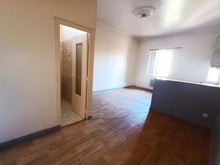 Charger l'image dans la galerie, Sigean, Joli appartement T2
