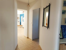 Charger l'image dans la galerie, Sigean, Spacieuse villa T6 avec garage sur 1000m² de terrain
