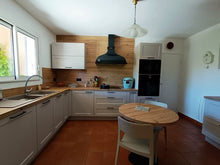 Charger l'image dans la galerie, Sigean, Belle villa T4 sur 419m² de terrain arboré
