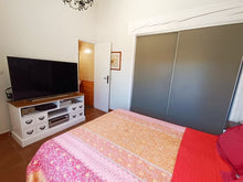 Charger l'image dans la galerie, Sigean, Belle villa T4 sur 419m² de terrain arboré
