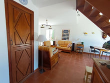 Charger l'image dans la galerie, Sigean, Belle villa T4 sur 419m² de terrain arboré
