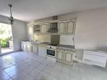 Charger l'image dans la galerie, Sigean, Villa plain-pied T3 avec garage et jardin
